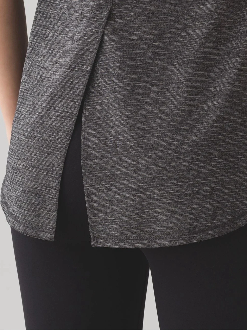 Lululemon Hot Like Agni Singlet Tank Top Racerback Heathered Black Size 8